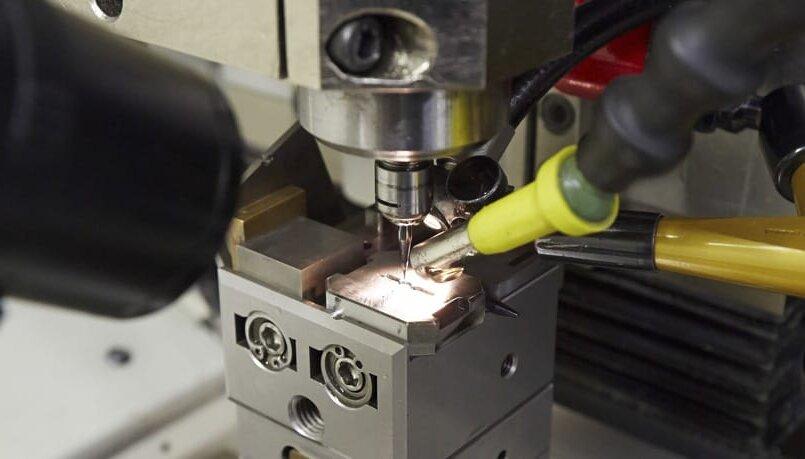 how micro machining works